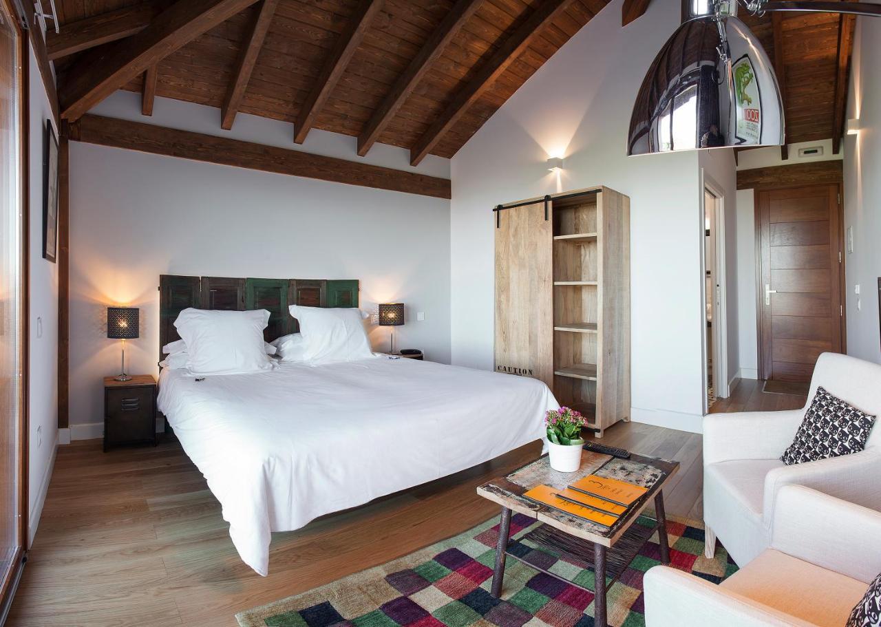 Hotel Rural 3 Cabos El Vallin Exteriör bild